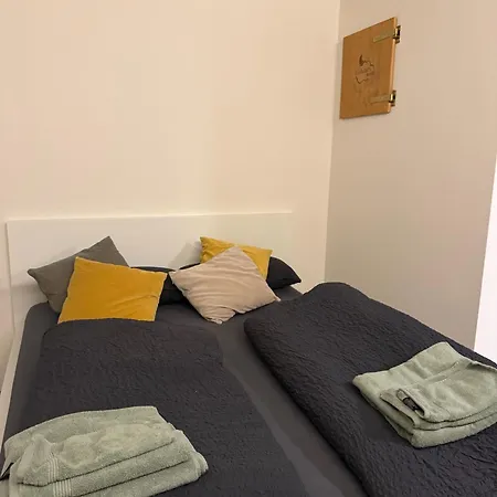 Gaestewohnung Zum Atelier Apartment *